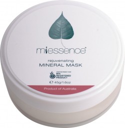 Photo of Rejuvenating Mineral Mask (dry/mature skin)