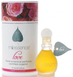 Photo of Love – Floral Botanical Perfume